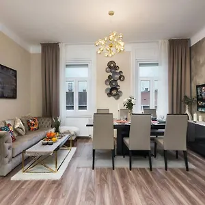 hidden-gem-art-deco-3-bedrooms-residence.inbudapesthotels.com/