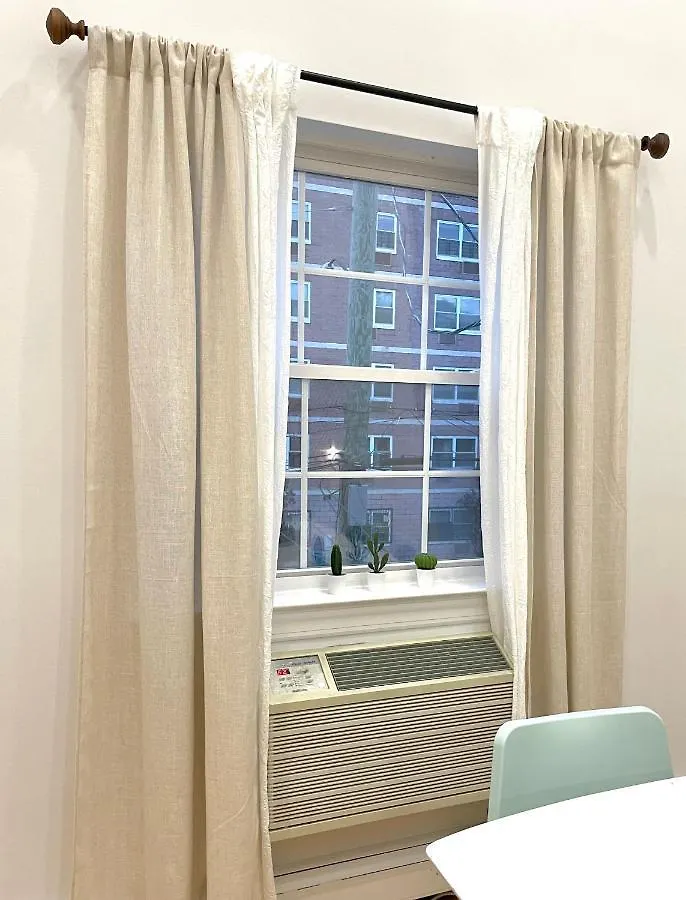 Modern Apartment With Parking & Quick Ride To Manhattan New York